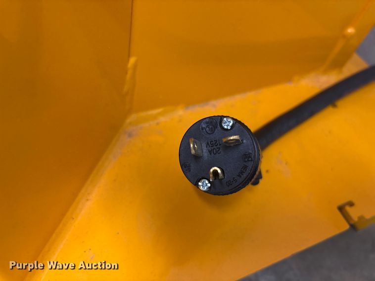 image for item EI5700 2022 Bramidan B5W carboard baler