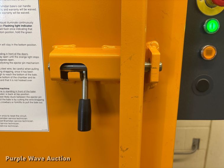 image for item EI5700 2022 Bramidan B5W carboard baler