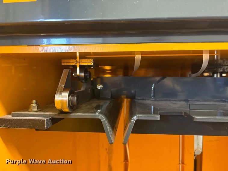 image for item EI5700 2022 Bramidan B5W carboard baler