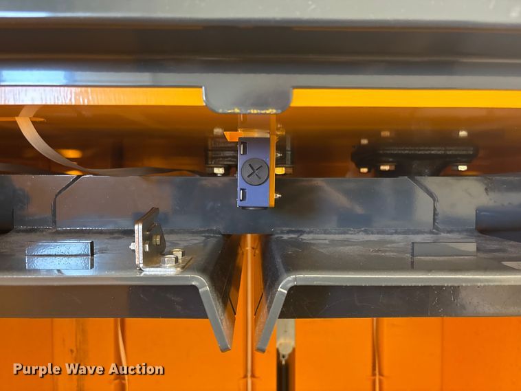 image for item EI5700 2022 Bramidan B5W carboard baler