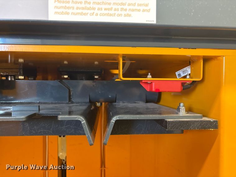 image for item EI5700 2022 Bramidan B5W carboard baler