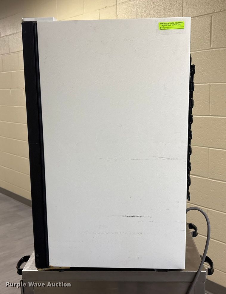 image for item EI5701 Kitchen equipment