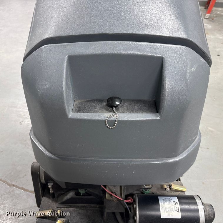 image for item EI5704 Floor cleaning equipment