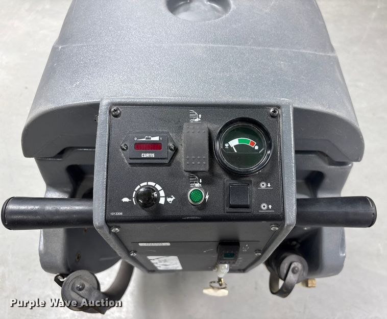 image for item EI5704 Floor cleaning equipment