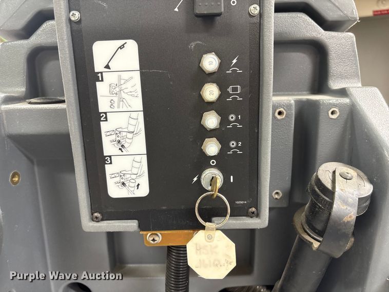 image for item EI5704 Floor cleaning equipment