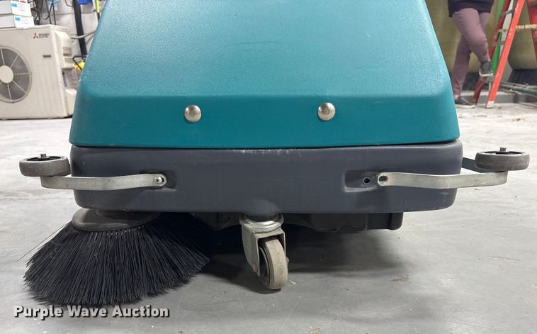 image for item EI5704 Floor cleaning equipment