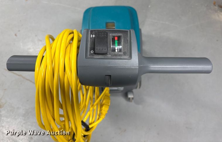 image for item EI5704 Floor cleaning equipment