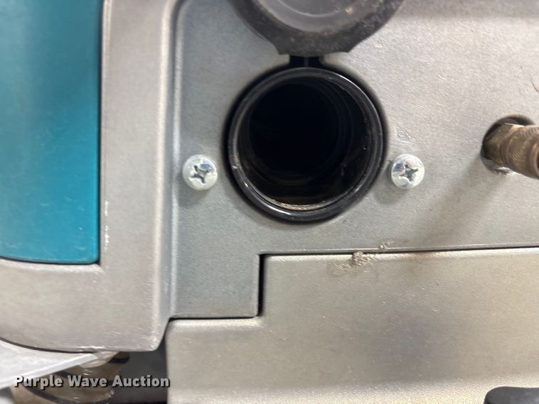 image for item EI5704 Floor cleaning equipment