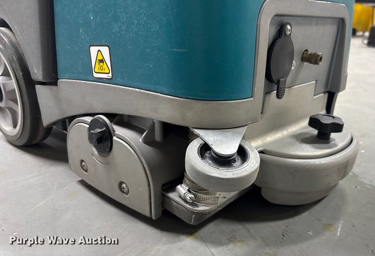image for item EI5704 Floor cleaning equipment