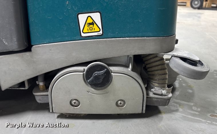 image for item EI5704 Floor cleaning equipment