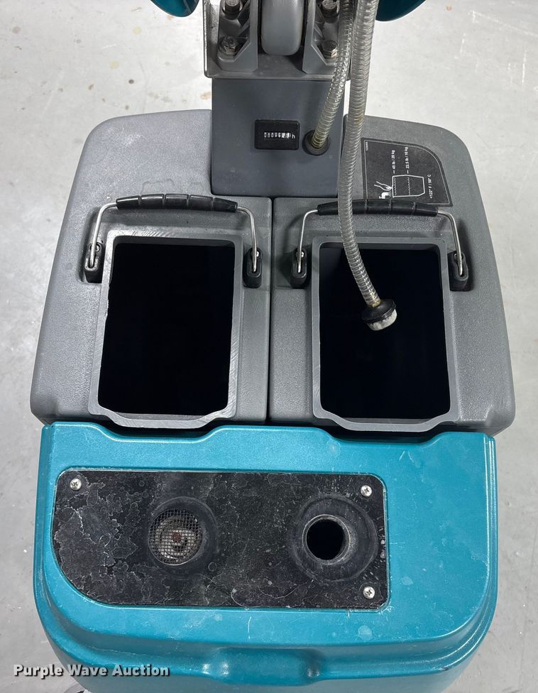 image for item EI5704 Floor cleaning equipment