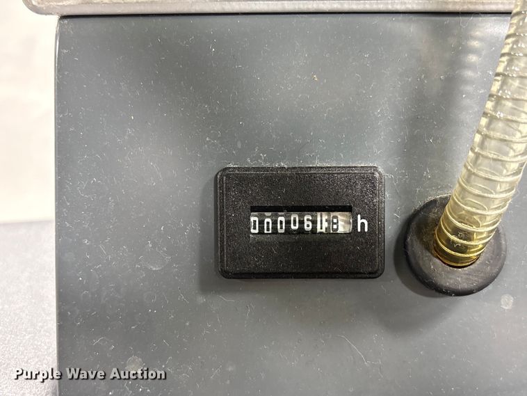 image for item EI5704 Floor cleaning equipment