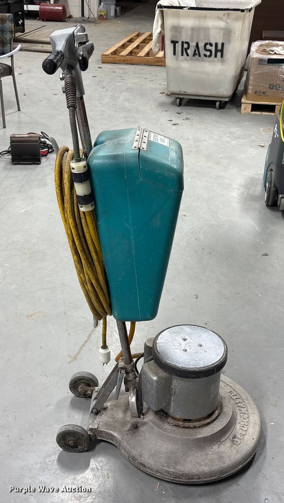 image for item EI5704 Floor cleaning equipment