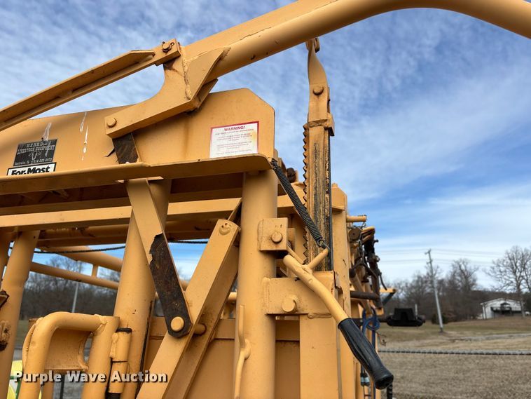 image for item EJ7794 For-Most 30T squeeze chute