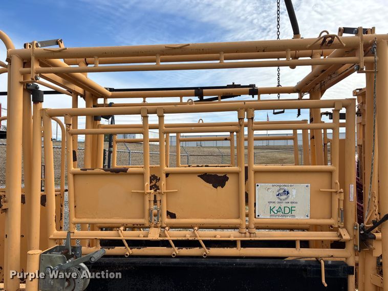 image for item EJ7794 For-Most 30T squeeze chute