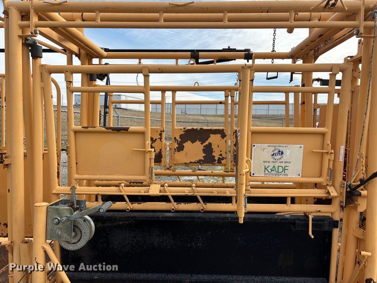 image for item EJ7794 For-Most 30T squeeze chute