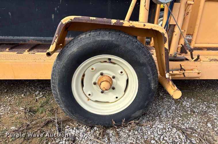 image for item EJ7794 For-Most 30T squeeze chute