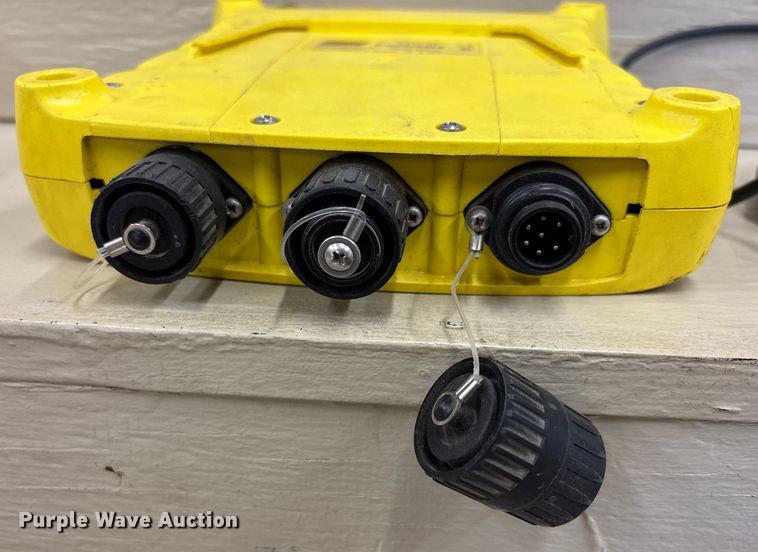 image for item EJ7794 For-Most 30T squeeze chute