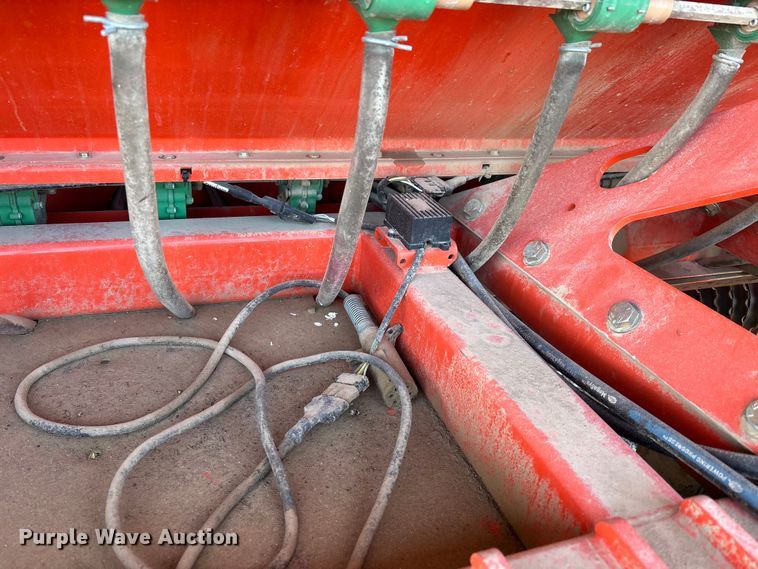 image for item EJ7797 Land Pride NTS2507 grain drill