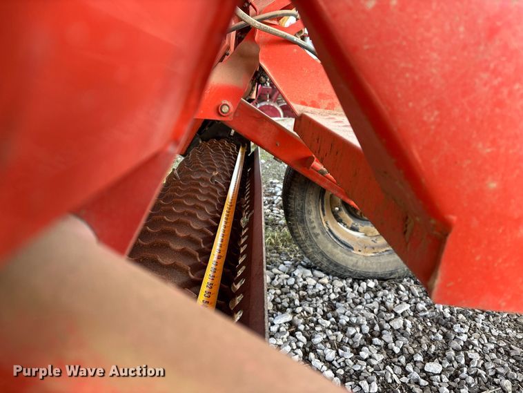 image for item EJ7797 Land Pride NTS2507 grain drill