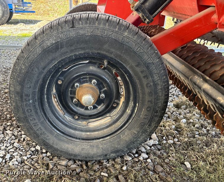 image for item EJ7797 Land Pride NTS2507 grain drill