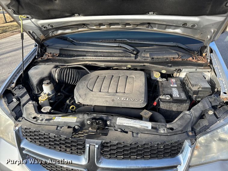 image for item EN0299 2012 Dodge Grand Caravan van