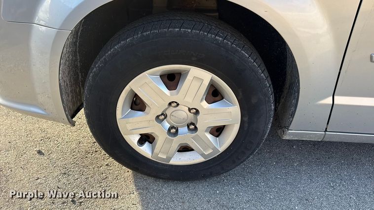 image for item EN0299 2012 Dodge Grand Caravan van