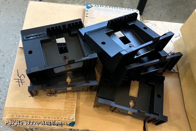 image for item EO4993 (49) phones