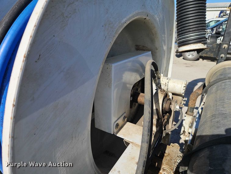 image for item EO4994 2012 International 7400 sewer jetter truck