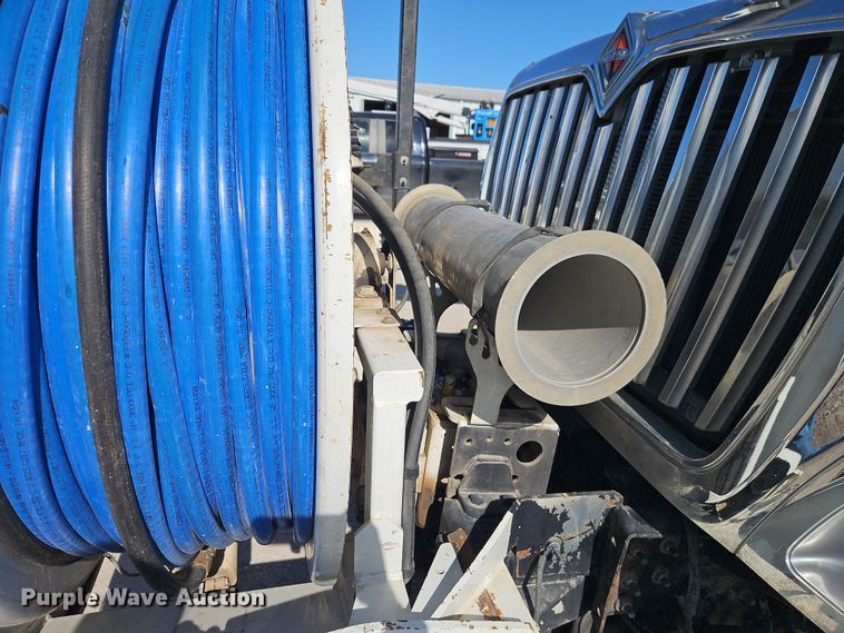 image for item EO4994 2012 International 7400 sewer jetter truck