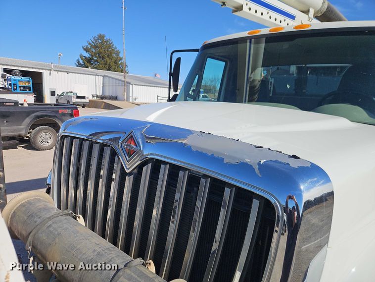 image for item EO4994 2012 International 7400 sewer jetter truck