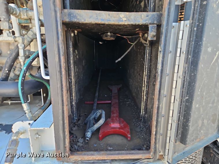 image for item EO4994 2012 International 7400 sewer jetter truck