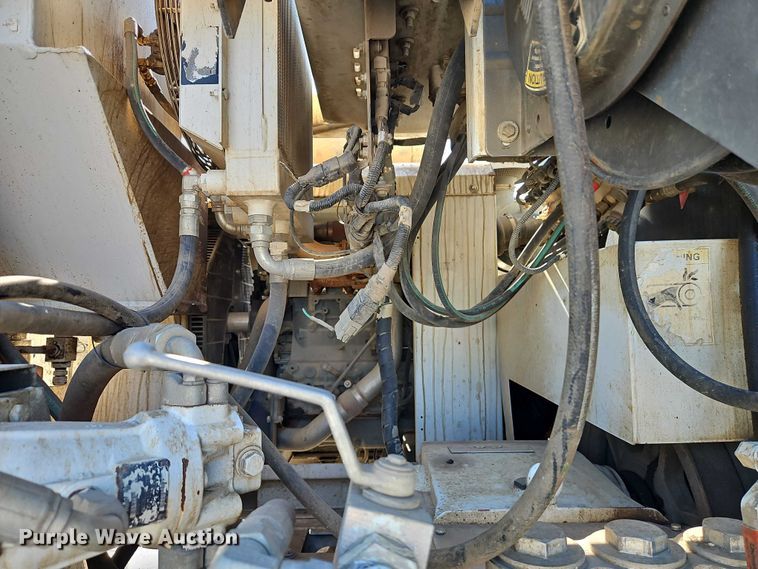 image for item EO4994 2012 International 7400 sewer jetter truck