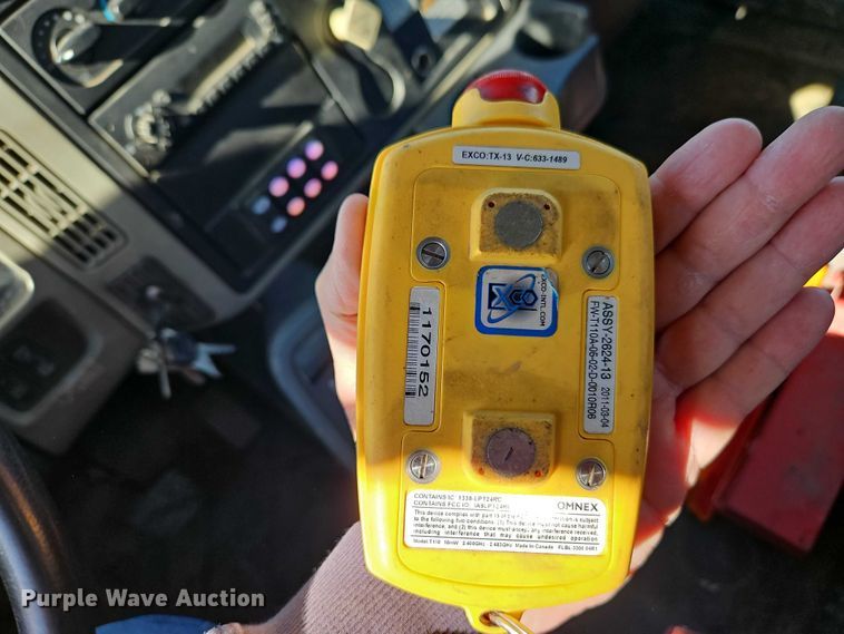 image for item EO4994 2012 International 7400 sewer jetter truck