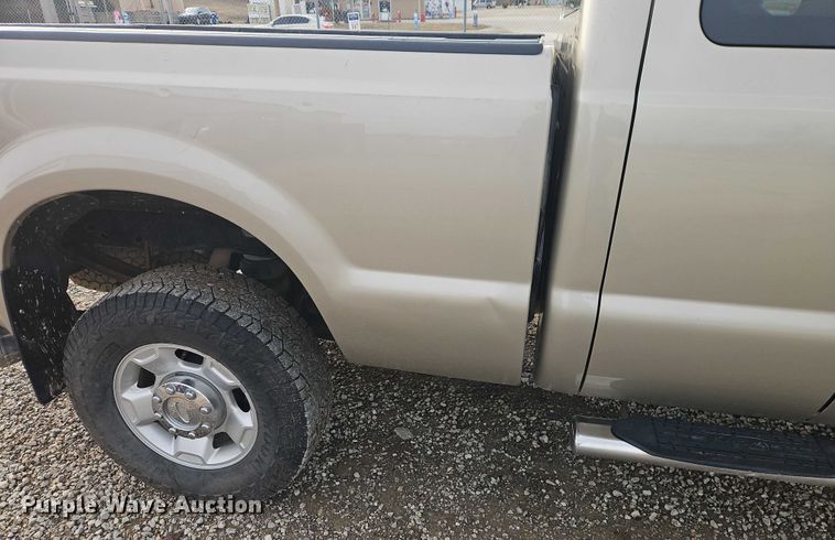 image for item EO5000 2010 Ford F250 Super Duty Ext. Cab pickup truck