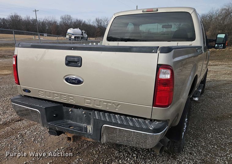 image for item EO5000 2010 Ford F250 Super Duty Ext. Cab pickup truck