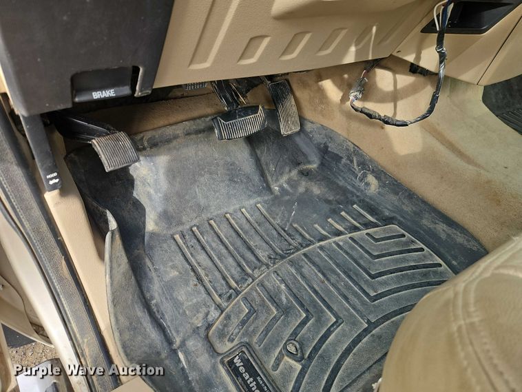 image for item EO5000 2010 Ford F250 Super Duty Ext. Cab pickup truck