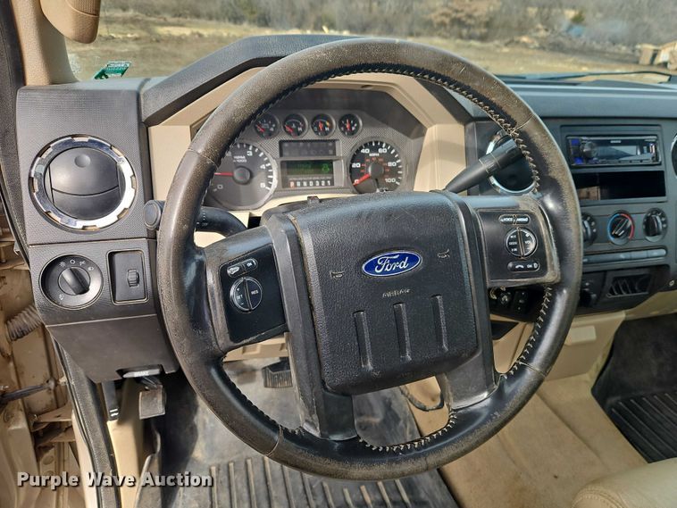 image for item EO5000 2010 Ford F250 Super Duty Ext. Cab pickup truck