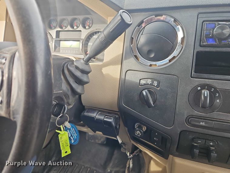 image for item EO5000 2010 Ford F250 Super Duty Ext. Cab pickup truck