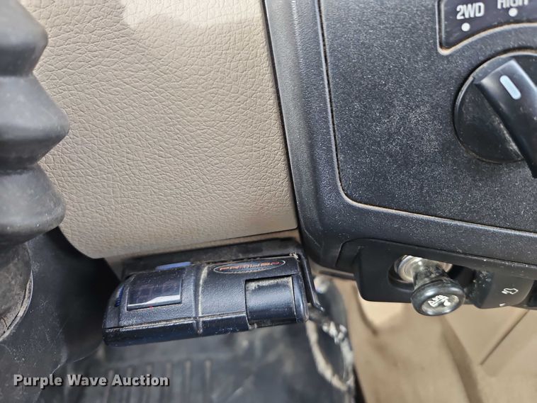 image for item EO5000 2010 Ford F250 Super Duty Ext. Cab pickup truck