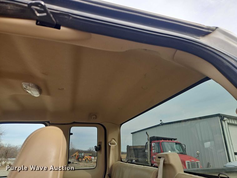 image for item EO5000 2010 Ford F250 Super Duty Ext. Cab pickup truck