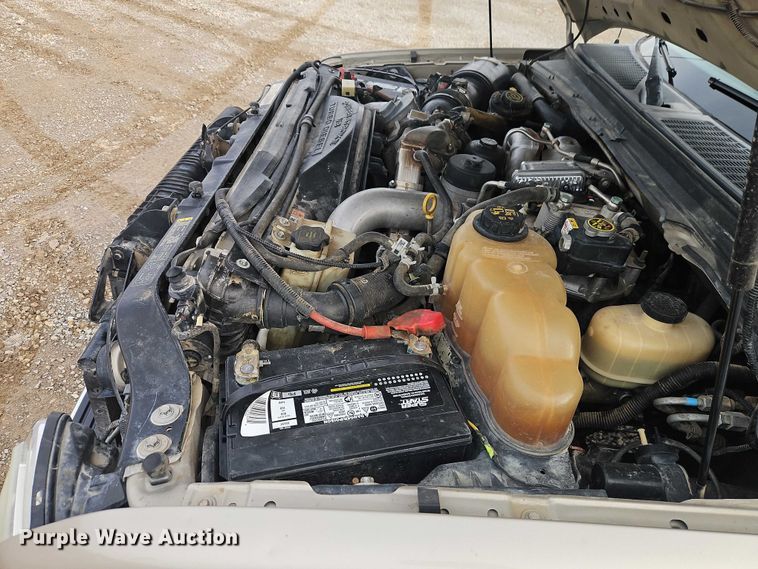 image for item EO5000 2010 Ford F250 Super Duty Ext. Cab pickup truck