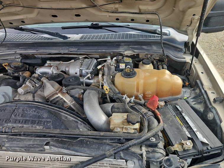 image for item EO5000 2010 Ford F250 Super Duty Ext. Cab pickup truck