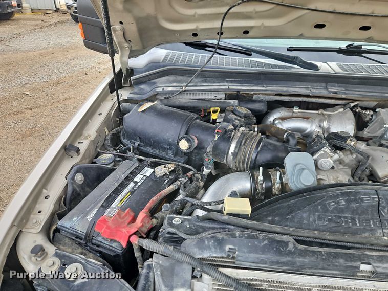 image for item EO5000 2010 Ford F250 Super Duty Ext. Cab pickup truck