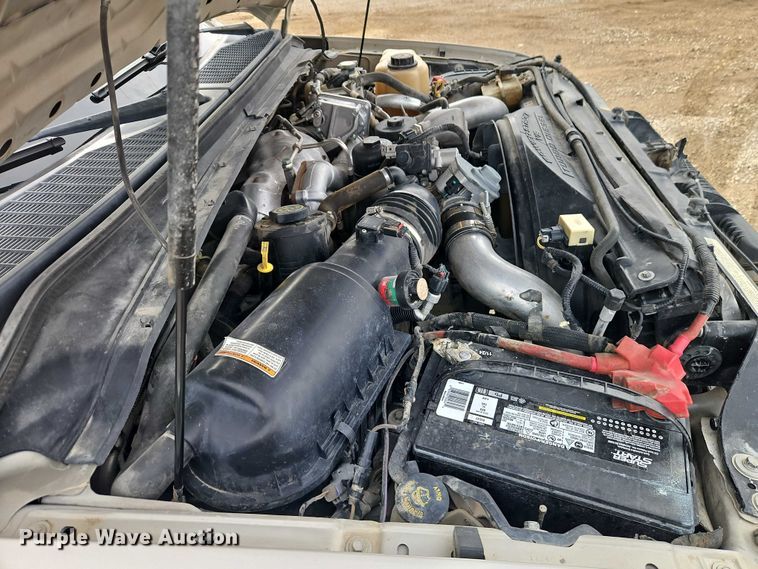 image for item EO5000 2010 Ford F250 Super Duty Ext. Cab pickup truck