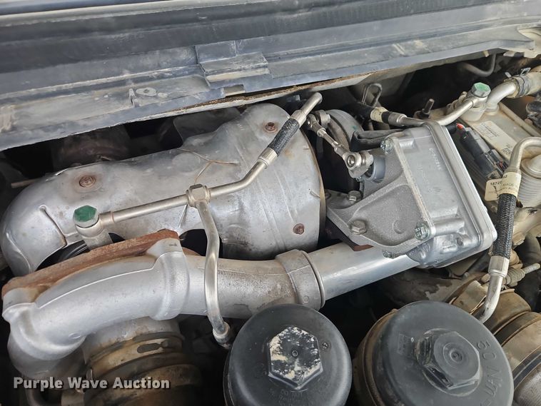 image for item EO5000 2010 Ford F250 Super Duty Ext. Cab pickup truck