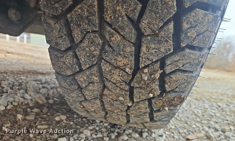 image for item EO5000 2010 Ford F250 Super Duty Ext. Cab pickup truck