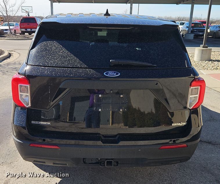 image for item EO7010 2021 Ford Explorer Police Interceptor SUV
