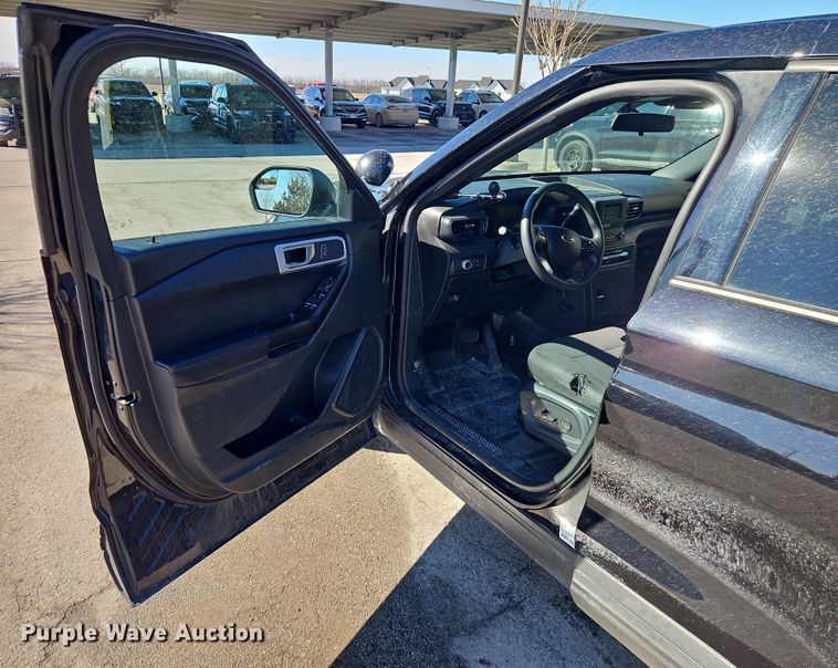 image for item EO7010 2021 Ford Explorer Police Interceptor SUV