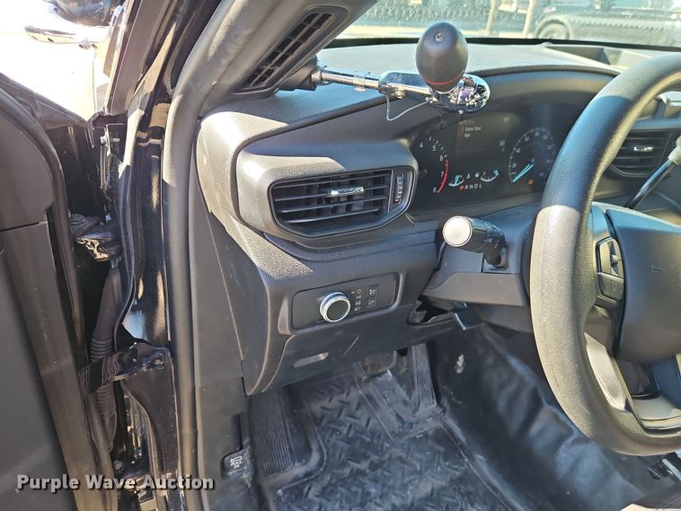 image for item EO7010 2021 Ford Explorer Police Interceptor SUV
